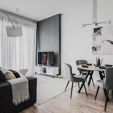 Towarowa Towers Premium View Warschau
